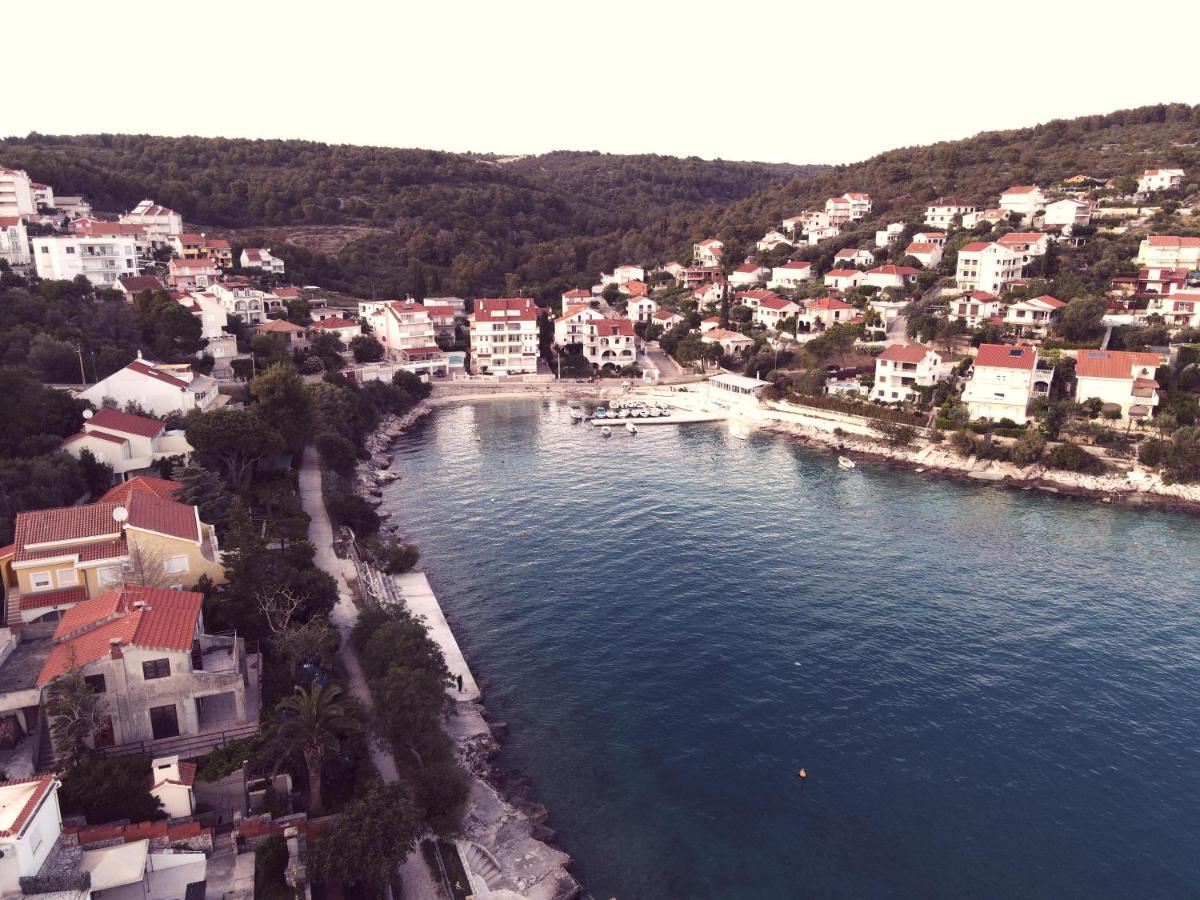 Apartments Victoria Trogir Exteriér fotografie