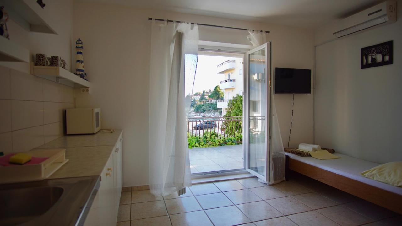Apartments Victoria Trogir Exteriér fotografie