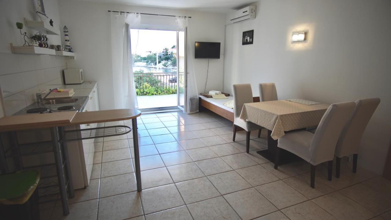 Apartments Victoria Trogir Exteriér fotografie
