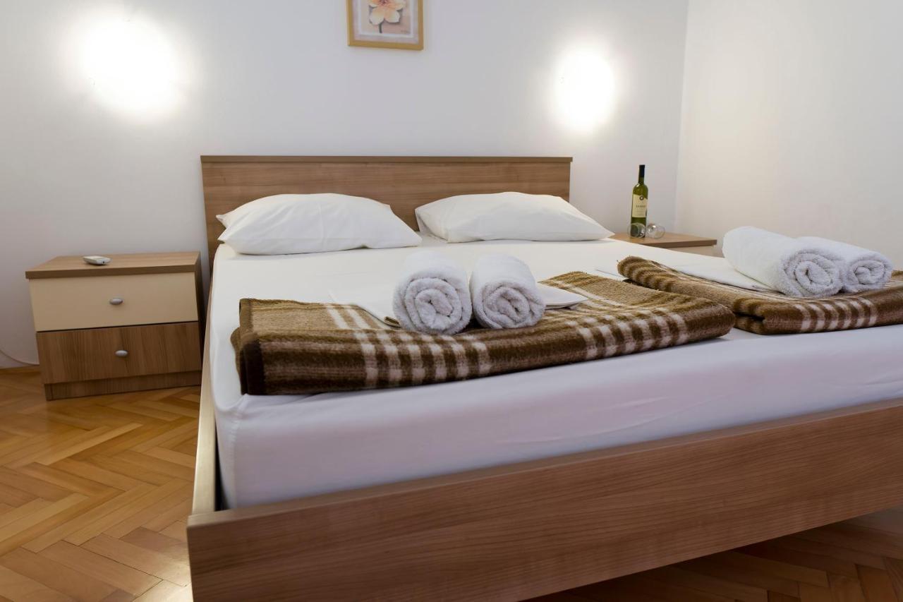 Apartments Victoria Trogir Exteriér fotografie