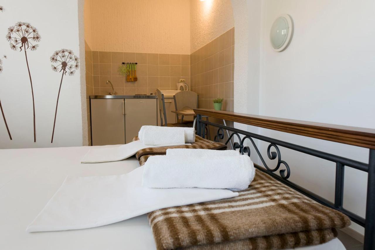 Apartments Victoria Trogir Exteriér fotografie