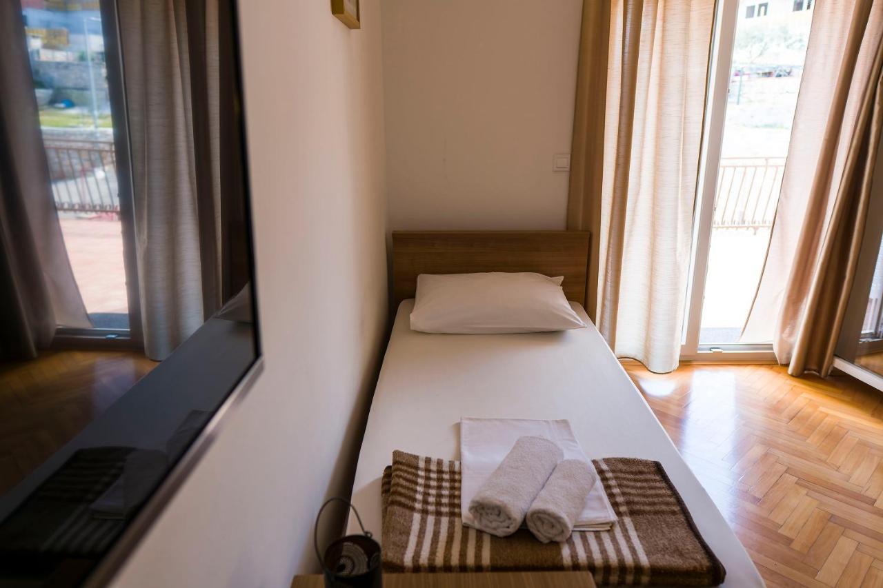 Apartments Victoria Trogir Exteriér fotografie