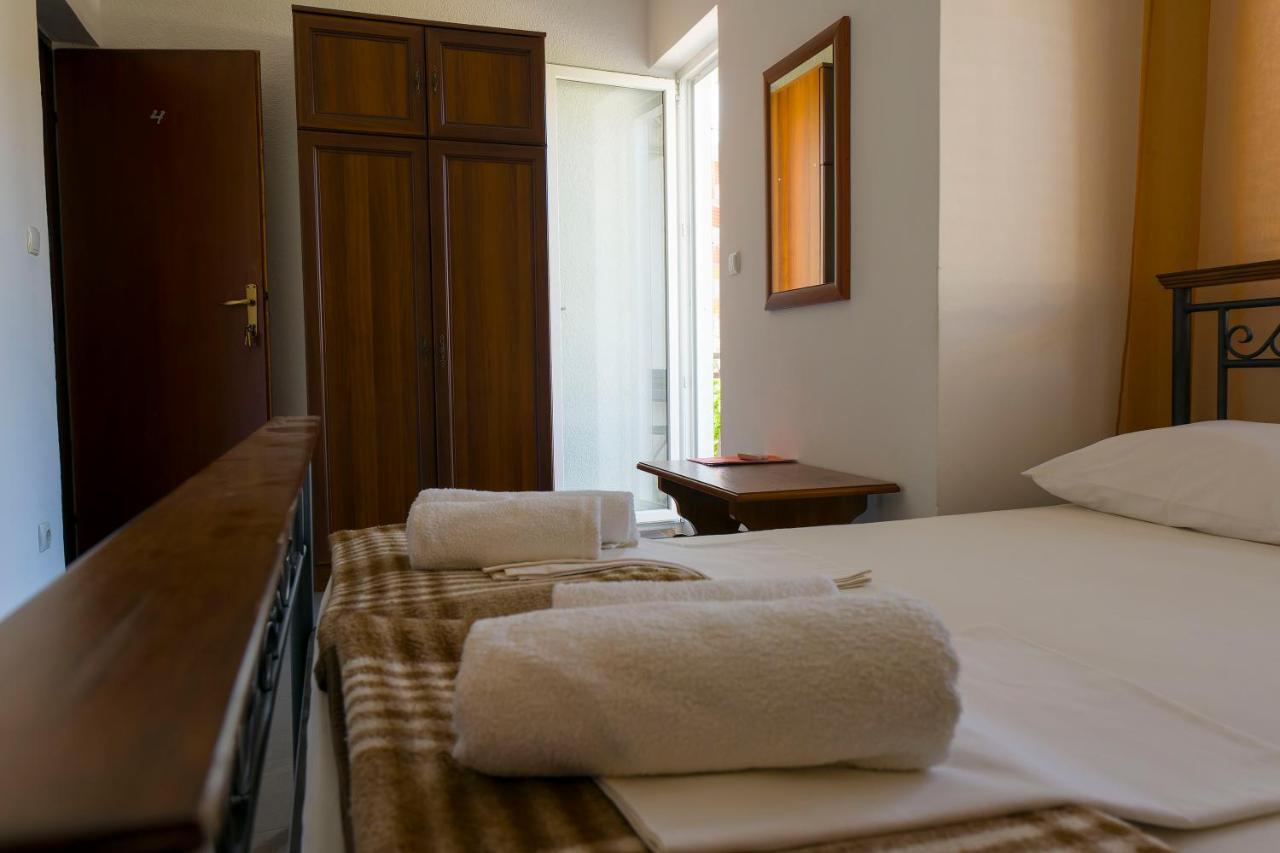 Apartments Victoria Trogir Exteriér fotografie