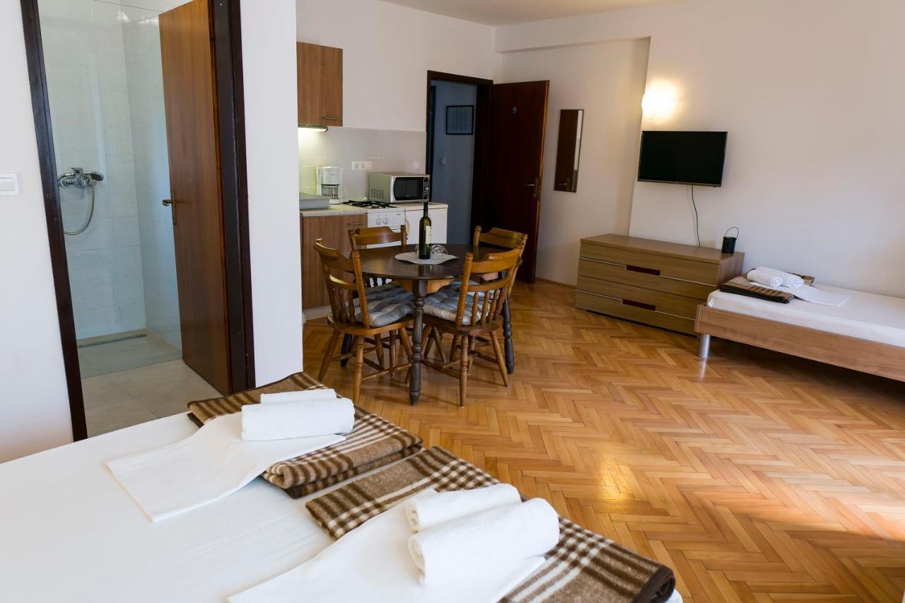 Apartments Victoria Trogir Exteriér fotografie