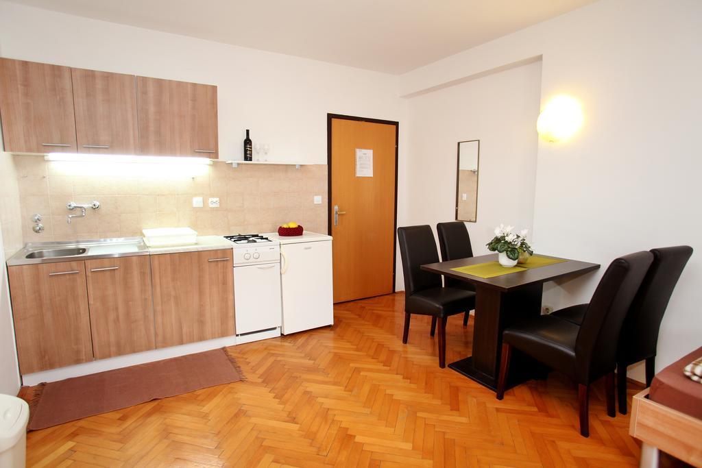 Apartments Victoria Trogir Exteriér fotografie